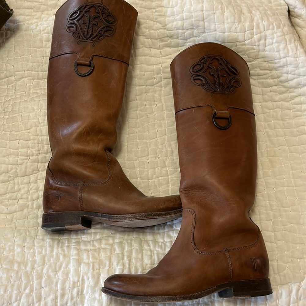 Frye Rider Logo Boot, size 5.5